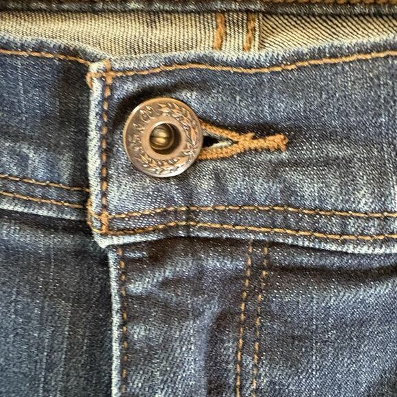 Levi's 512 Women’s Dark Wash 12M Perfectly Slimming Straight Leg Jean (32x30.5) - Picture 5 of 15